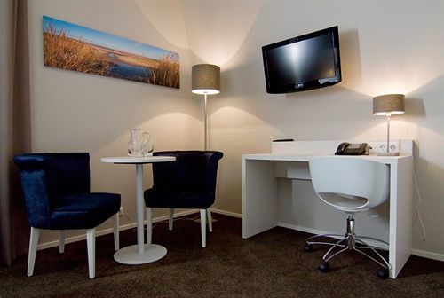 Hotel Zeerust Texel De Koog  Zewnętrze zdjęcie
